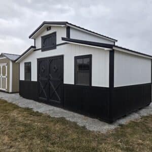 12x20 Country Barn black and white
